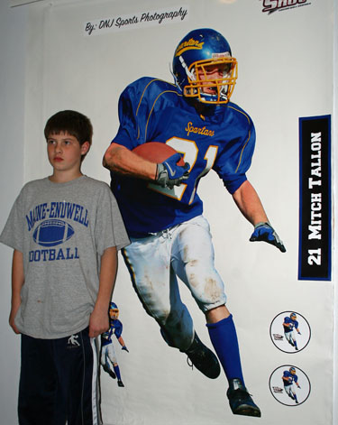 Personalized wall cling